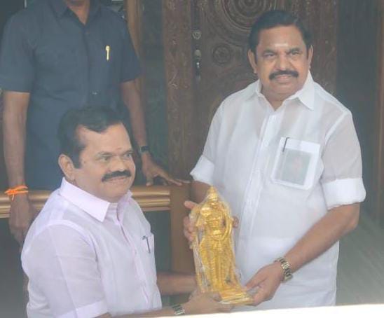 அஇஅதிமுக பூத் கமிட்டி அமைப்பது கழக வளர்ச்சிப் பணிகளை துரிதப்படுத்துவது, கழக இளம் தலைமுறை விளையாட்டு வீரர்கள் அணி அமைப்பது, இளைஞர் மற்றும் இளம்பெண்கள் பாசறை அமைப்பது தொடர்பான ஆலோசனைக்கூட்டம்