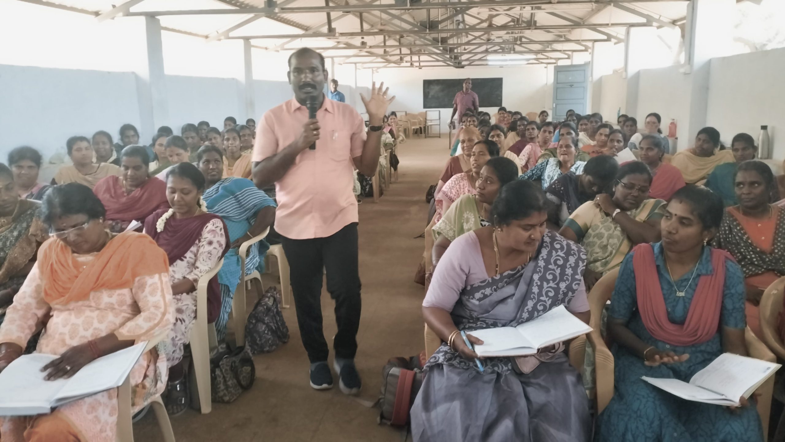 பெண்கள் மற்றும் குழந்தைகளுக்கு எதிரான குற்றங்களை கையாள பெண் காவல் புலன் விசாரணை அதிகாரிகள் மற்றும் ஆளிநர்களுக்கான நான்காம் கட்டம் திறன் மேம்பாட்டு பயிற்சி