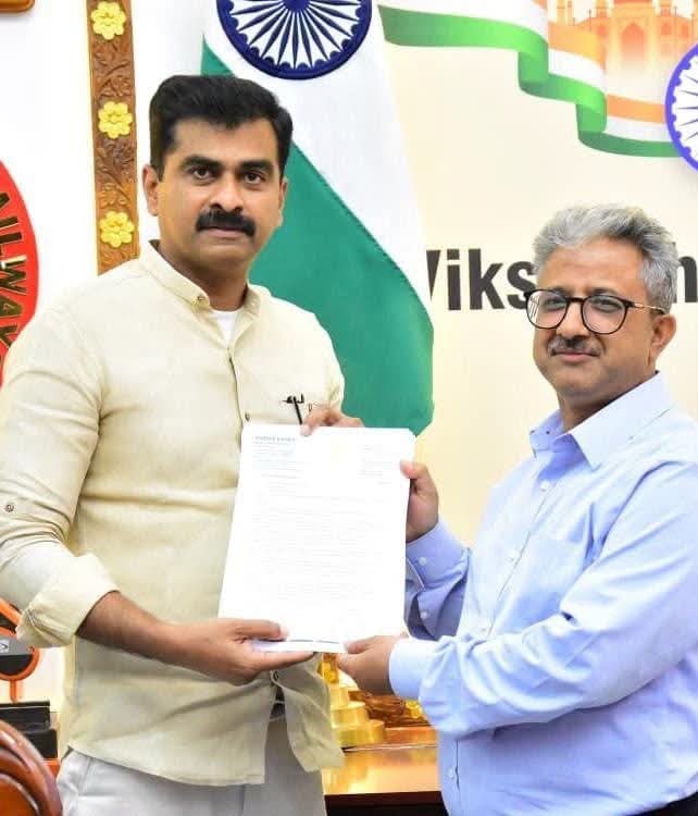 பல்வேறு கோரிக்கைகளோடு இரயில்வே பொது மேலாளரை சந்தித்த துரை வைகோ எம்.பி